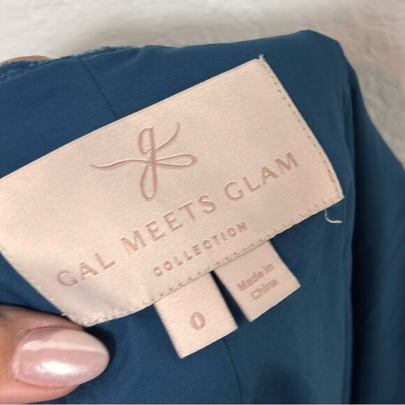 GAL MEETS GLAM CHRISTINE VELVET MIDI WOMEN TWIST BACK SLEEVELESS DRESS SIZE 0 - Picture 4 of 8